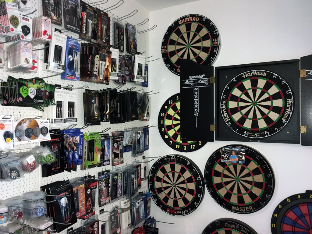 darts shop 24